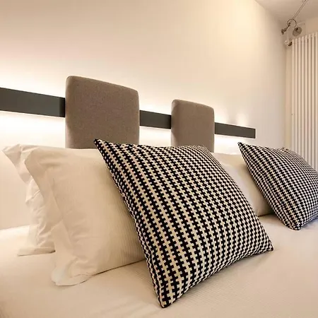 Asinelli Luxury Apartment Bologna Exterior photo
